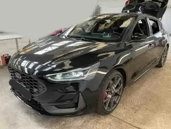 Noir Utilisé 2022 Ford Focus S Berline | 34 990 € (Prix cher)