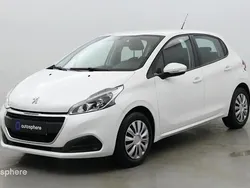Blanc Utilisé 2019 Peugeot 208 Active Citadine | 8 899 € (Prix juste)