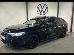 Noir Utilisé 2024 VW Passat R-line Break | 51 790 €