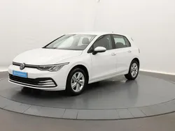 Blanc Utilisé 2021 VW Golf VIII Business Berline | 18 499 € (Prix juste)