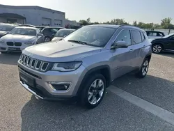 Gris Utilisé 2017 Jeep Compass Limited SUV | 14 990 € (Prix assez cher)