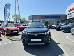 Noir Nouvelle 2025 Suzuki SX4 S-Cross Style SUV | 29 630 € (Prix juste)