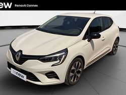 Blanc Utilisé 2023 Renault Clio V Evolution Citadine | 16 999 € (Prix juste)