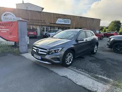 Gris Utilisé 2017 Mercedes GLA200 SUV | 17 990 € (Prix juste)