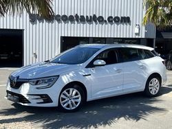 Blanc Utilisé 2021 Renault Mégane IV Business Break | 14 990 € (Prix juste)