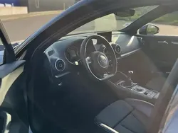 Utilisé 2016 Audi A3 Sportback S-Line Berline | 14 200 € (Prix cher)