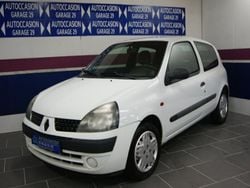Bla Utilisé 2001 Renault Clio II Break | 2 490 €