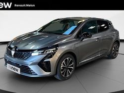 Gris Utilisé 2025 Renault Clio V Techno Citadine | 19 610 € (Prix cher)