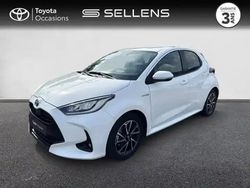Blanc pur Utilisé 2020 Toyota Yaris Hybrid Design Berline | 18 880 € (Prix cher)