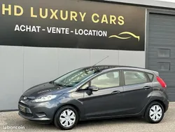 Gris Utilisé 2010 Ford Fiesta Citadine | 5 990 € (Prix juste)