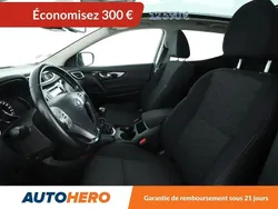 Gris Utilisé 2016 Nissan Qashqai N-Connecta SUV | 12 290 € (Prix juste)