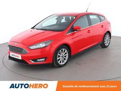 Rouge Utilisé 2015 Ford Focus Titanium Citadine | 8 990 € (Bon prix)