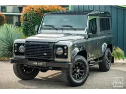 Gris Utilisé 2009 Land Rover Defender SUV | 39 990 € (Prix juste)