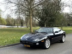 Noir Utilisé 2000 Jaguar XKR Coupé | 21 450 €