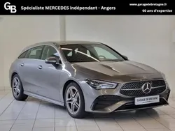 Gris Utilisé 2023 Mercedes CLA220 AMG line Berline | 42 900 €