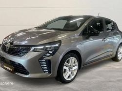 Gris Utilisé 2023 Renault Clio V Evolution Berline | 18 999 € (Prix juste)