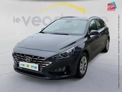Dark knight Utilisé 2024 Hyundai i30 Break | 19 499 € (Prix juste)