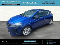 Bleu Utilisé 2024 Renault Clio V Evolution Berline | 16 480 € (Prix juste)