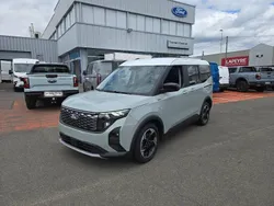 Gris cactus+pack extã©rieur blanc glacier Nouvelle 2025 Ford Tourneo Active Break | 33 999 €