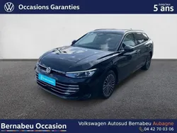Blanc Utilisé 2024 VW Passat Elegance Break | 54 180 €