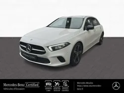 Blanc Utilisé 2022 Mercedes A200 Progressive | 33 990 € (Prix juste)