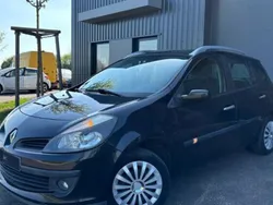 Noir Utilisé 2008 Renault Clio GrandTour Dynamique Break | 3 990 €