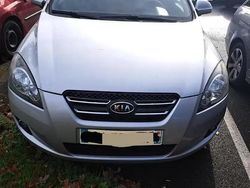 Utilisé 2008 Kia Ceed 2 Berline | 2 800 €