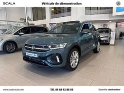 Bleu Occasion 2025 VW T-Roc R-line Edition SUV | 38 990 € (Prix assez cher)