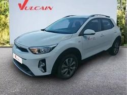 Clear white Utilisé 2024 Kia Stonic SUV | 18 990 € (Prix juste)