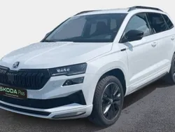 Blanc Nouvelle 2025 Skoda Karoq SportLine SUV | 38 900 € (Prix assez cher)
