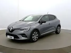 Gris Utilisé 2023 Renault Clio V Business Citadine | 15 299 € (Prix juste)