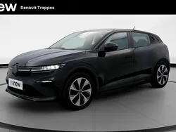 Noir Utilisé 2023 Renault Mégane Evolution Berline | 23 690 € (Bon prix)