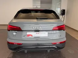 Gris quantum Utilisé 2021 Audi Q5 Sportback S-Line SUV | 45 990 € (Prix juste)