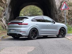 Utilisé 2020 Porsche Cayenne SUV | 84 990 € (Prix cher)