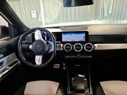 Blanc Utilisé 2021 Mercedes GLB220 AMG line SUV | 30 500 €