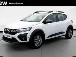 Blanc Utilisé 2023 Dacia Sandero Expression Citadine | 14 980 € (Prix juste)