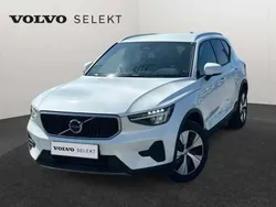 Blanc Utilisé 2023 Volvo XC40 Core SUV | 32 810 € (Prix juste)