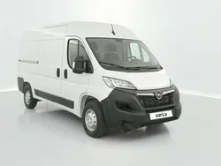 Blanc Utilisé 2023 Opel Movano Essentia Van | 29 880 € (Prix assez cher)