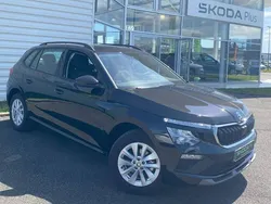 Noir Utilisé 2024 Skoda Kamiq Selection SUV | 21 890 € (Prix juste)