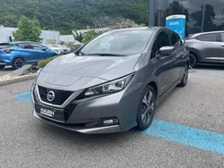 Gris Utilisé 2020 Nissan Leaf Tekna Citadine | 14 990 € (Prix juste)