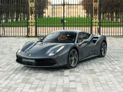 Gris Utilisé 2018 Ferrari 488 Coupé | 214 900 €