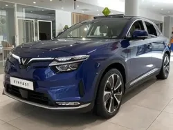 Bleu Nouvelle 2024 VinFast VF 8 Plus SUV | 53 680 €