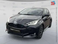 Utilisé 2024 Toyota Yaris Hybrid Design Berline | 21 499 € (Prix juste)