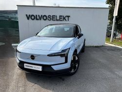 Utilisé 2024 Volvo EX30 SUV | 34 800 € (Prix juste)
