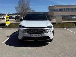 Blanc Nouvelle 2025 Peugeot e-3008 GTi SUV | 47 010 € (Prix assez cher)