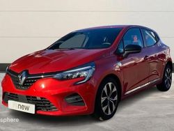 Rouge Utilisé 2021 Renault Clio V LIMITED Berline | 13 799 € (Prix juste)