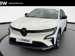 Blanc Utilisé 2022 Renault Mégane Evolution Berline | 23 490 € (Prix juste)