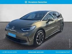 Dark olivine green metallic Utilisé 2024 VW ID.3 Pro Citadine | 28 990 €