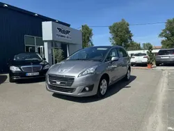 Gris Utilisé 2015 Peugeot 5008 S Monospace | 6 990 € (Bon prix)