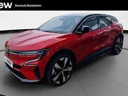 Rouge Utilisé 2022 Renault Mégane Techno Berline | 27 500 € (Prix juste)